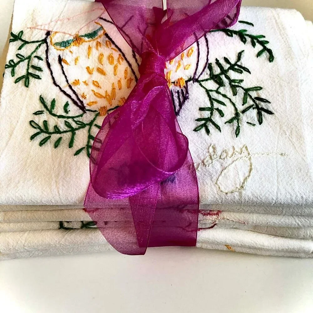Set 7 Vintage 1970s Collectible Embroidered Tea Towels Owls Days Of The Week